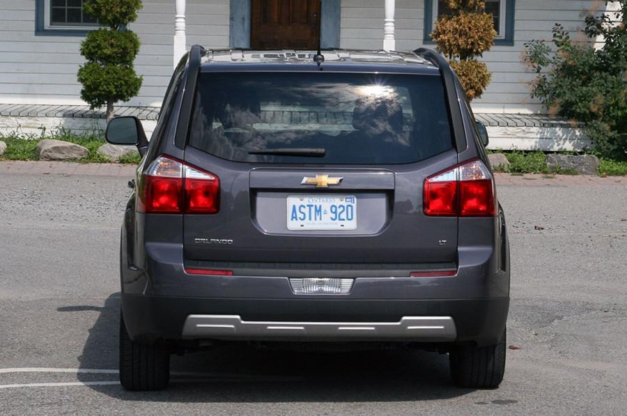  Chevrolet Orlando 2012 года  (фото 5 из 38)